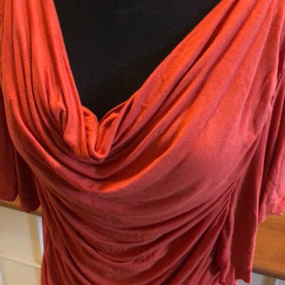 Top - Picture 2 of 4